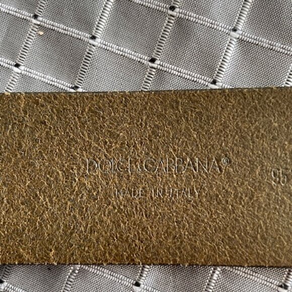 Dolce & Gabbana brown belt 38 inches long - Picture 3 of 6